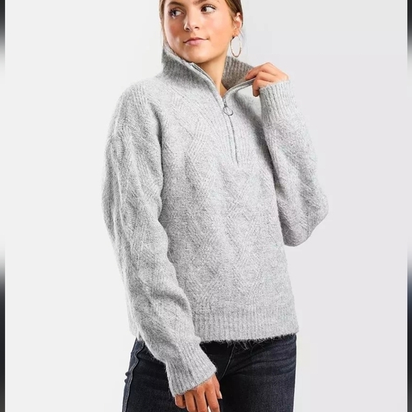 BKE Grey Quarter Zip Mock Neck Eyelash Sweater size Xtra Small - Picture 1 of 9
